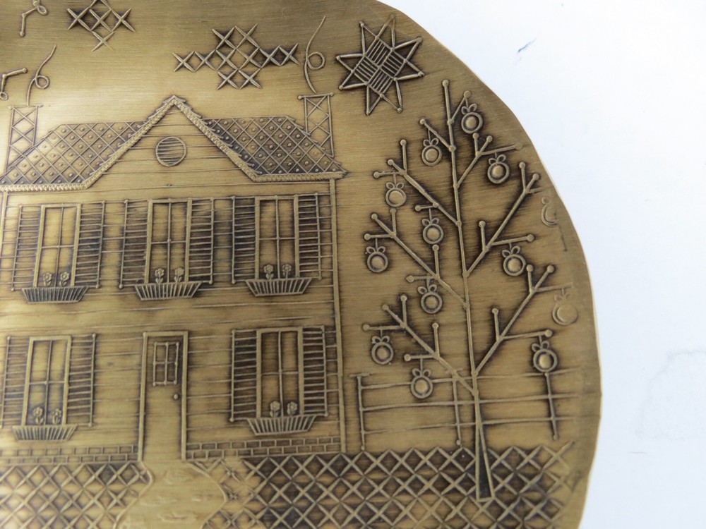 WENDELL AUGUST Solid Bronze Small Plate Trinket Dish w/ House & Garden