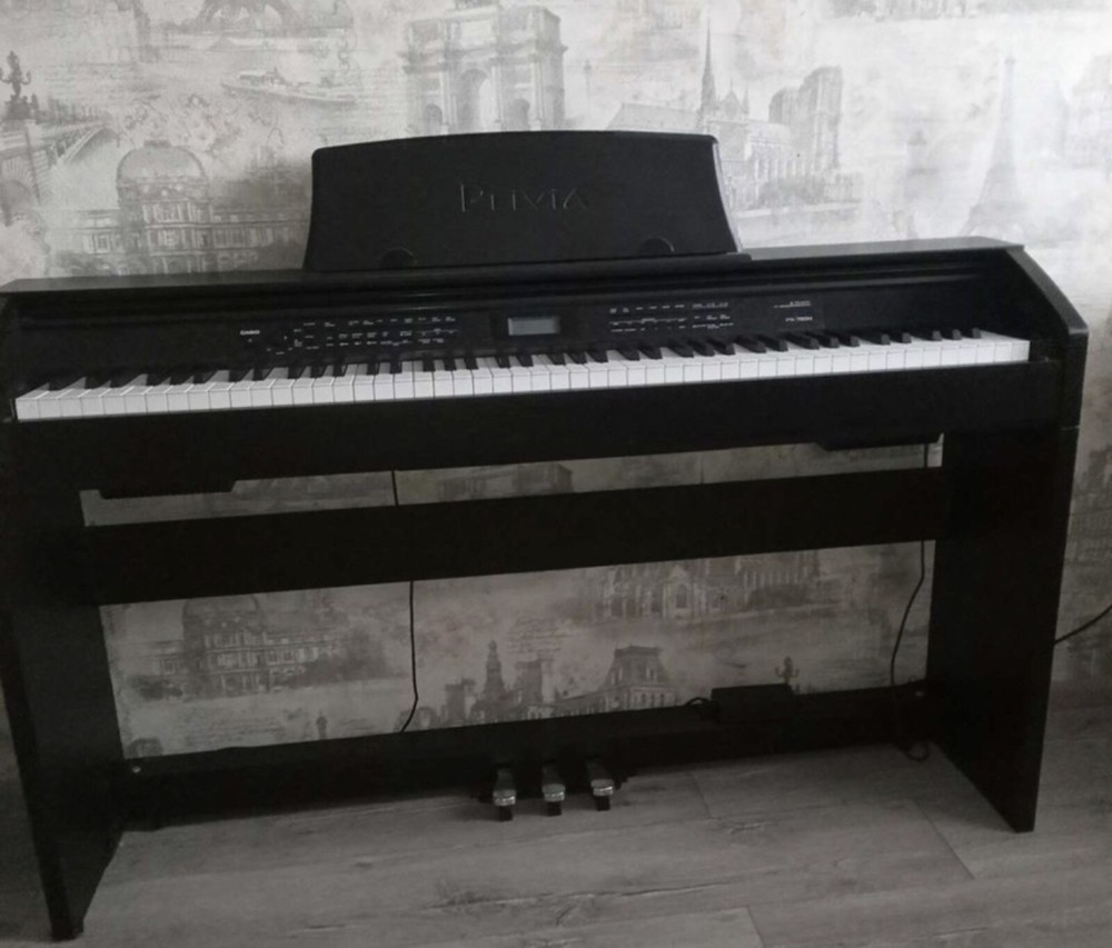 Casio PX-780M Privia Digital Piano