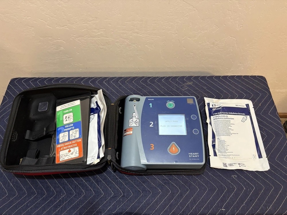 Phillips Heartstart FR2+ Defibrillator