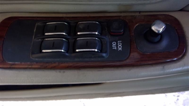 DEVILLE 1999 Fuse Box Cabin 6465
