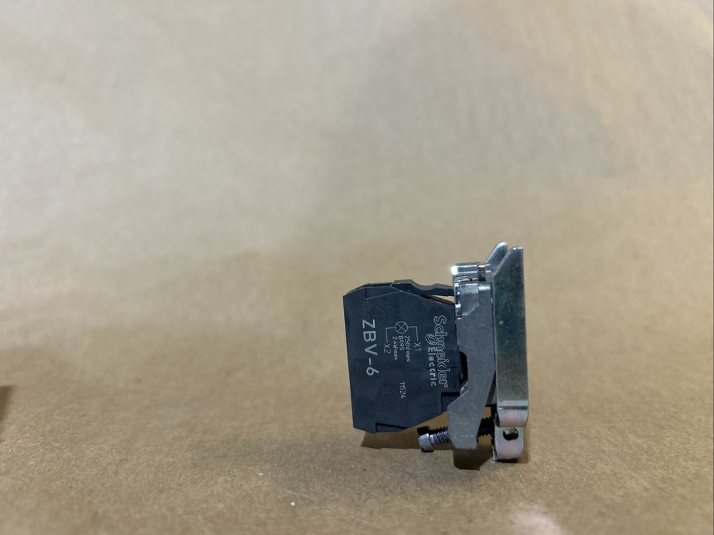 Schneider Electric Zb4 Bv6 Indicator Light 250v NOB