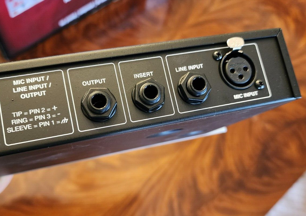 Reduced Price! DBX 286s Microphone Preamp/Processor - Great for podcasting!