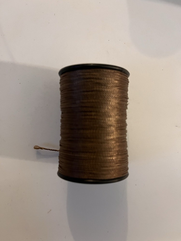 BROWNELL 100 YARD SPOOL NO. 4 NYLON SERVING THREAD BROWN