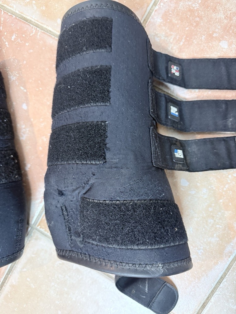 Premier Equine Air-Tech Turnout Boots Large Set 4 Front & Hind Working