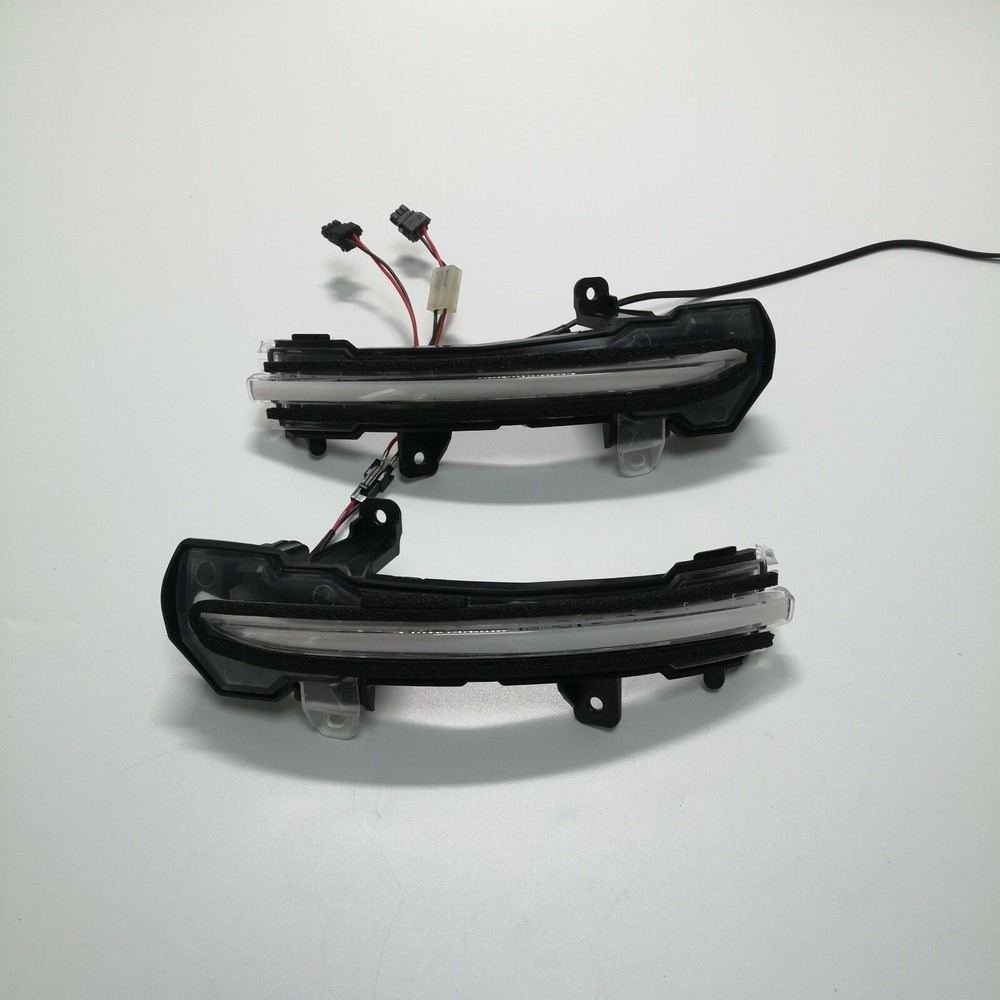 Dynamic LED Side Mirror Light Indicator For Nissan Note E12 Kicks P15 2016-2018