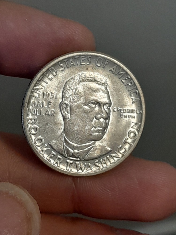 1951 Booker T Washington Commemorative Half Dollar Uncirculated