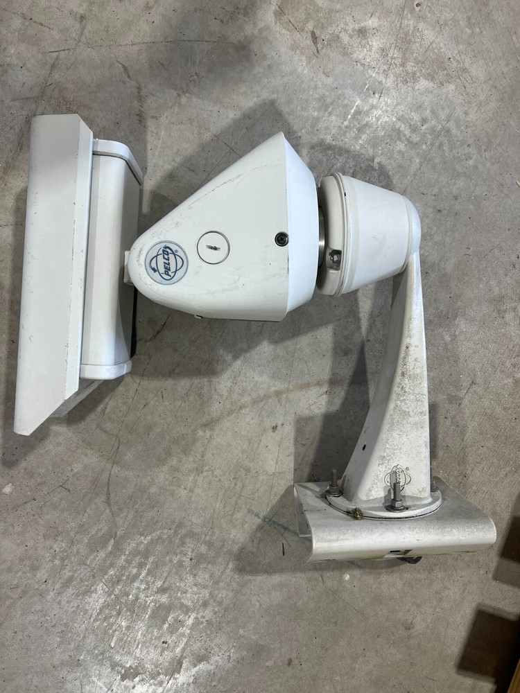 PELCO IOC-CBW24 sprit Positioning System CCTV Camera Untested