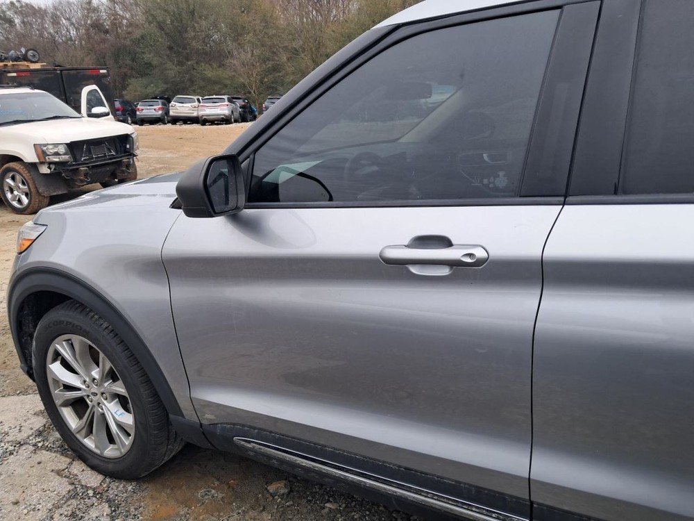 Fuse Box Engine Base With Tow Package Fits 20-24 EXPLORER 4888782