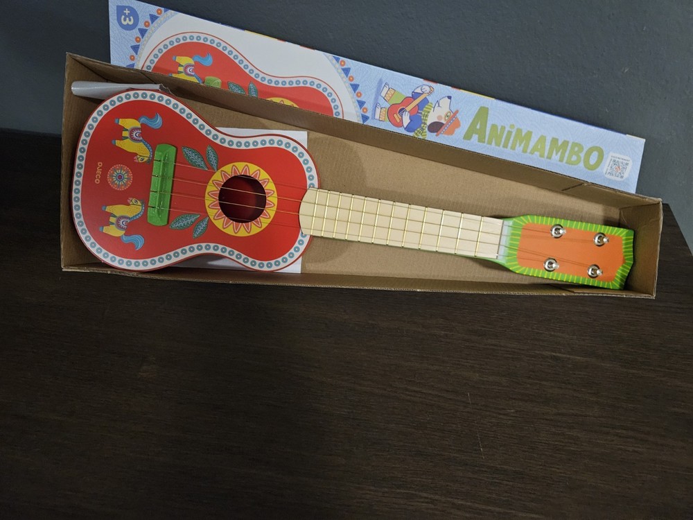 Djeco - Animambo - Ukulele - NIB