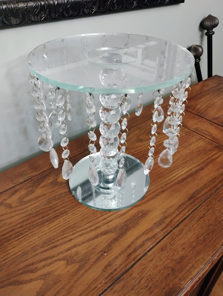 crystal pie/dessert holder
