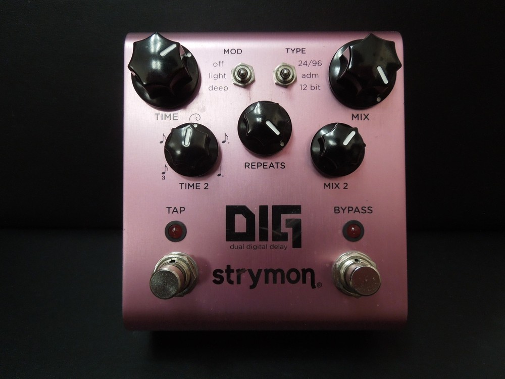 Strymon DIG Version 1 Digital Delay Pedal (164605B)
