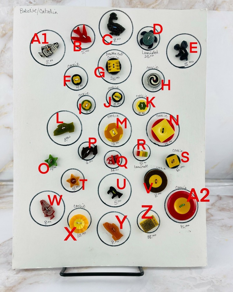 Bakelite Catalin Various Buttons Card Laminated Cookie Vintage Sewing