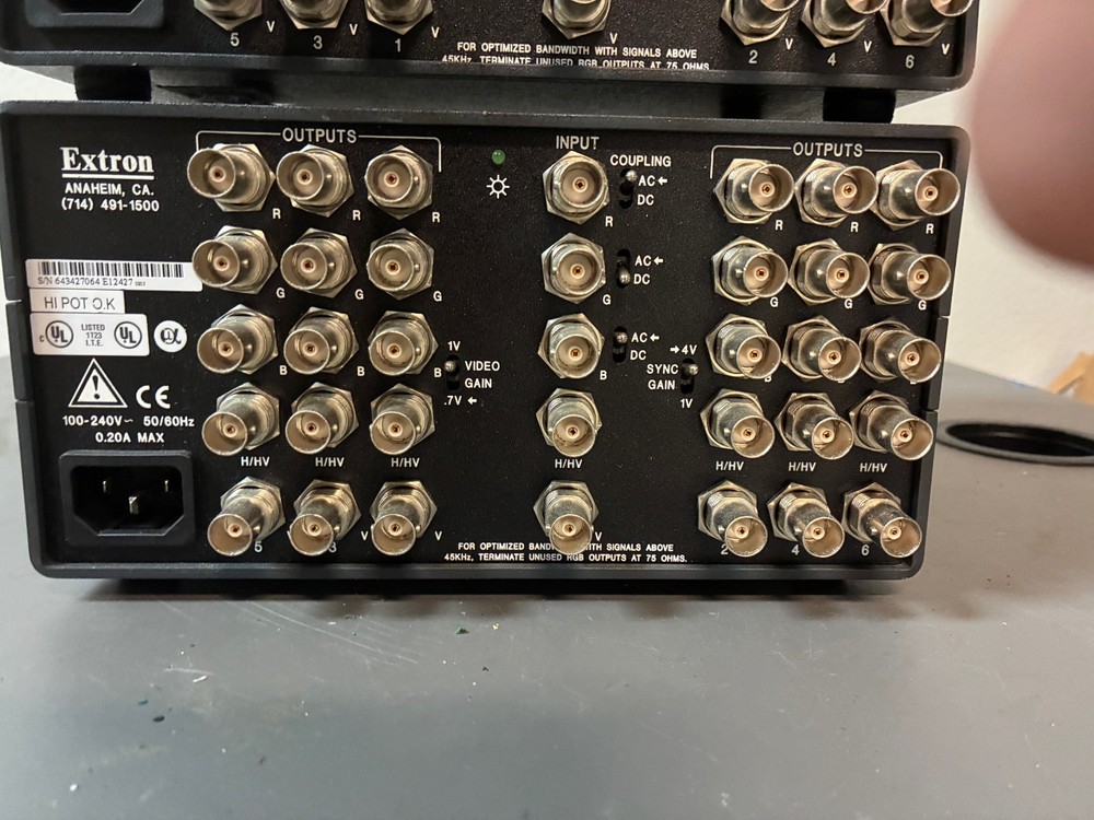 Extron ADA 6 300MX HV, 8 Channels Tested Working Excellent condition