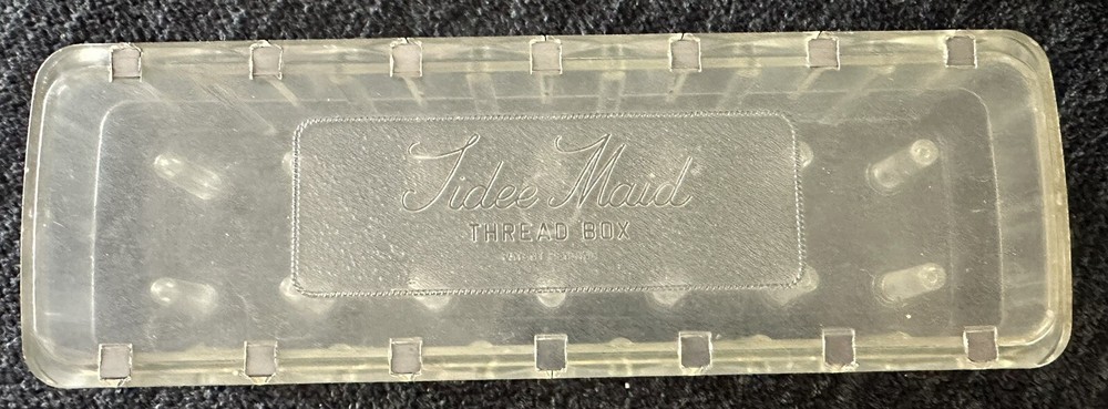 Vintage Tidee Maid Thread Box Neatly Holds & Cuts Thread