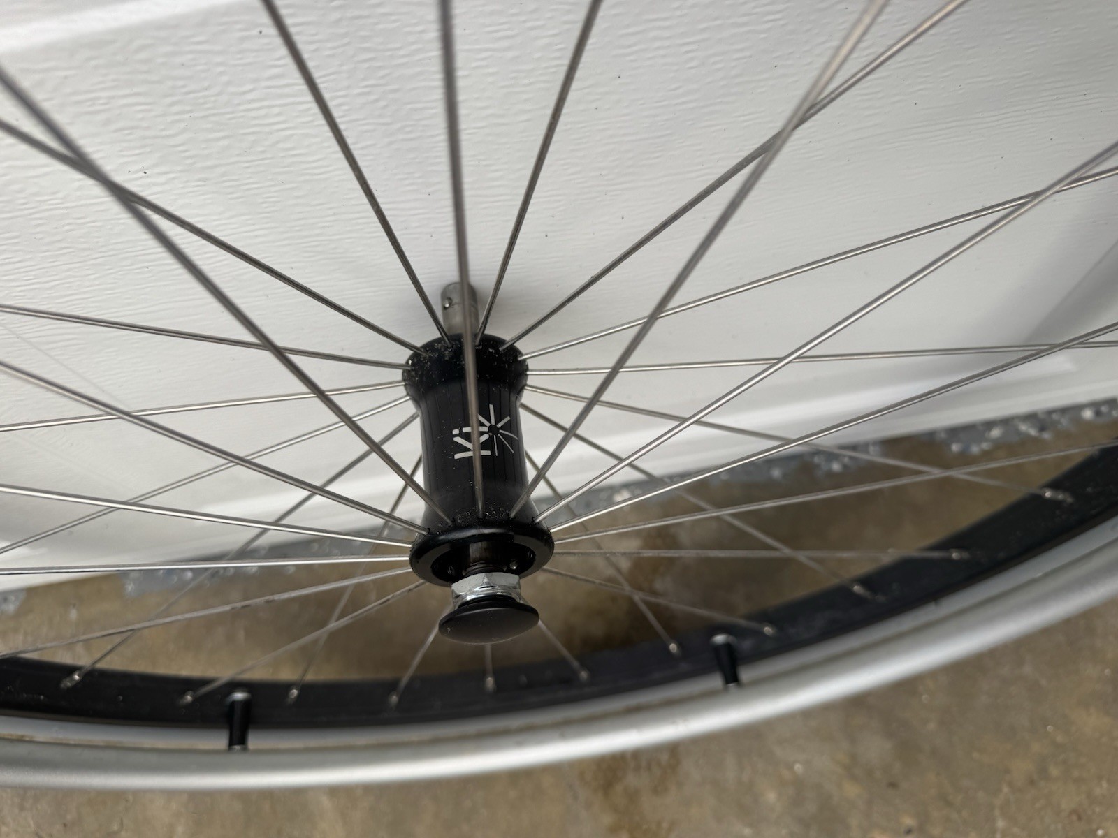 Pair 24” Wheelchair Wheels Flat-Free Tire KI Mobility Quickie TiLite W/ Axle Pin