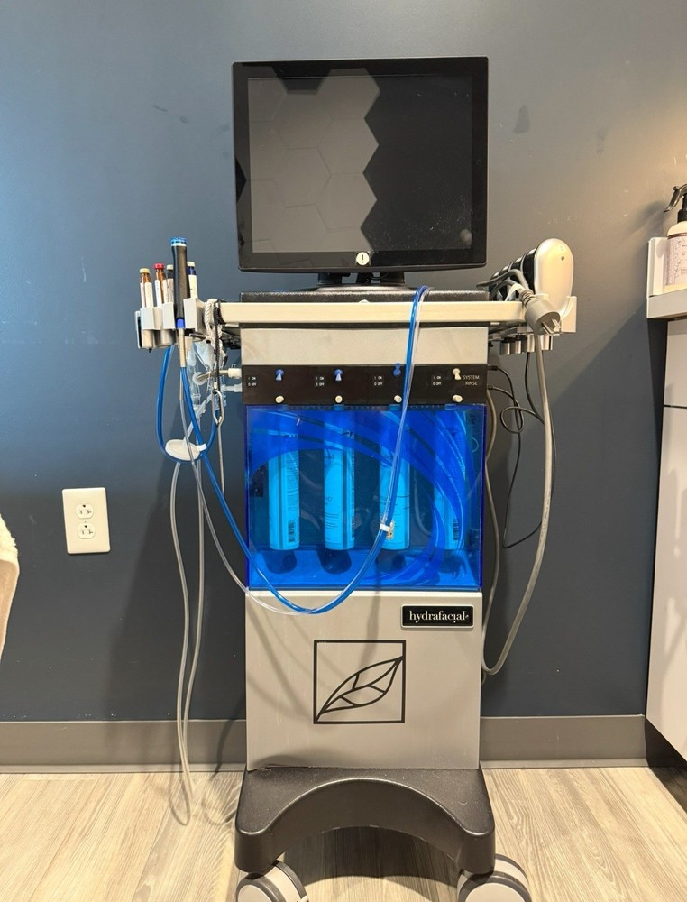 HydraFacial MD Elite - Excellent Condition