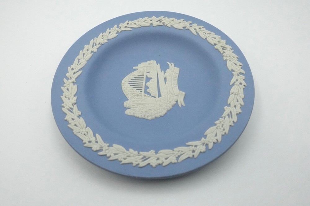 Wedgewood Sydney Australia Dish