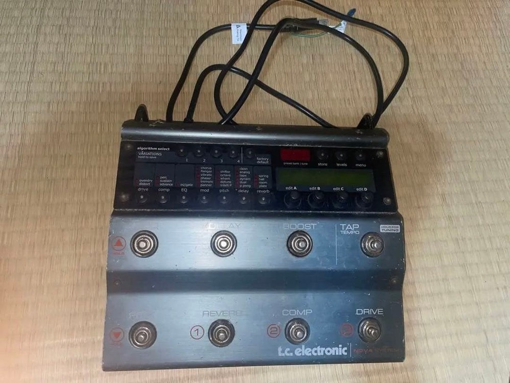 TC Electronic Nova System Guitar Multi Effects Processor Pedalboard Tested Japan