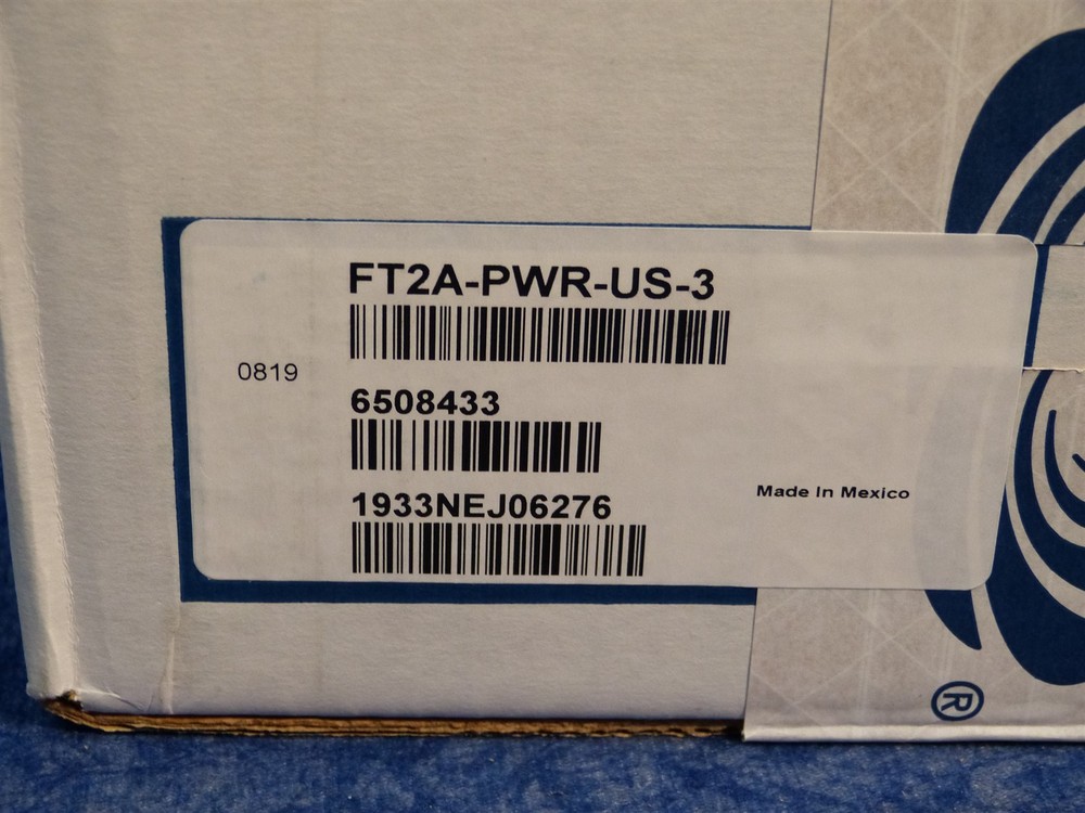 NEW Crestron FT2A-PWR-US-3 AC Power Outlet Module FT2 Triple, Under-Table (E2)