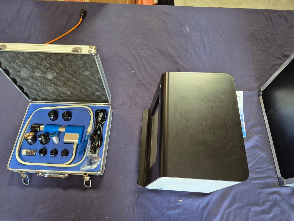 New Shockwave Therapy Machine – Box Damaged, Unit Unused