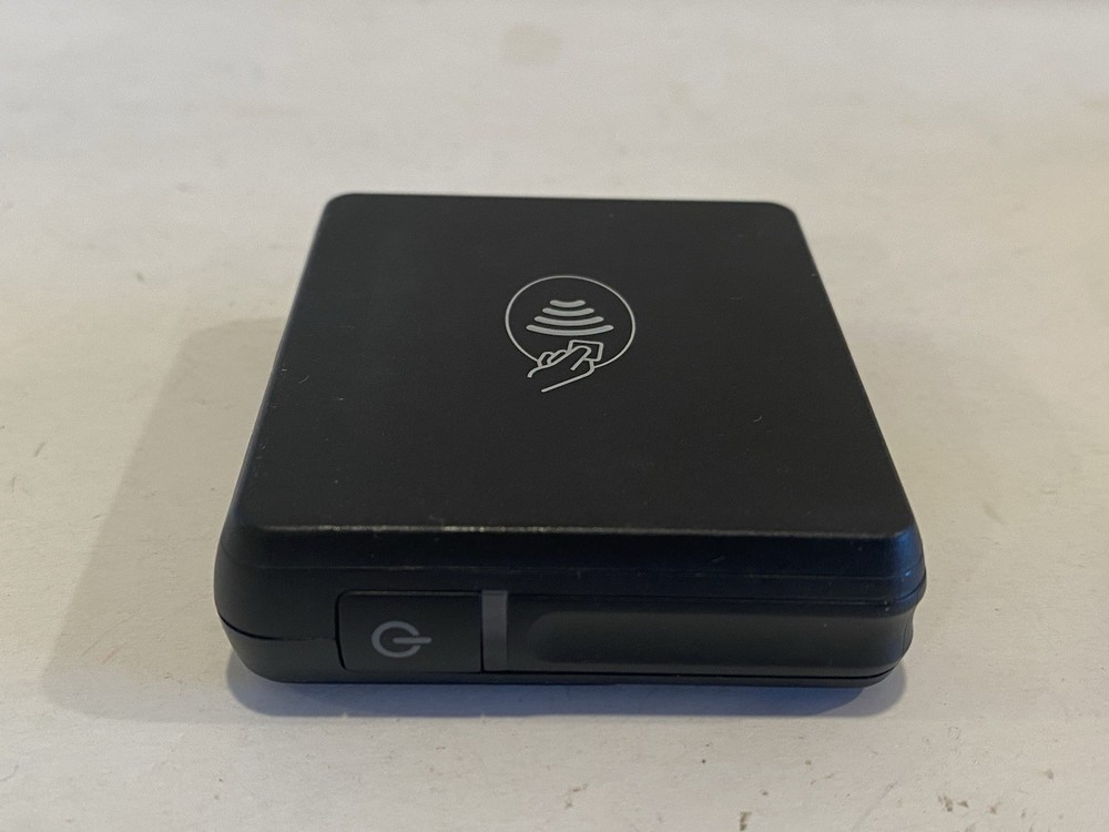 Bbpos CHB20 Chipper BT Bluetooth NFC Card Reader 2AB7X-CHC2XBT With USB Dock