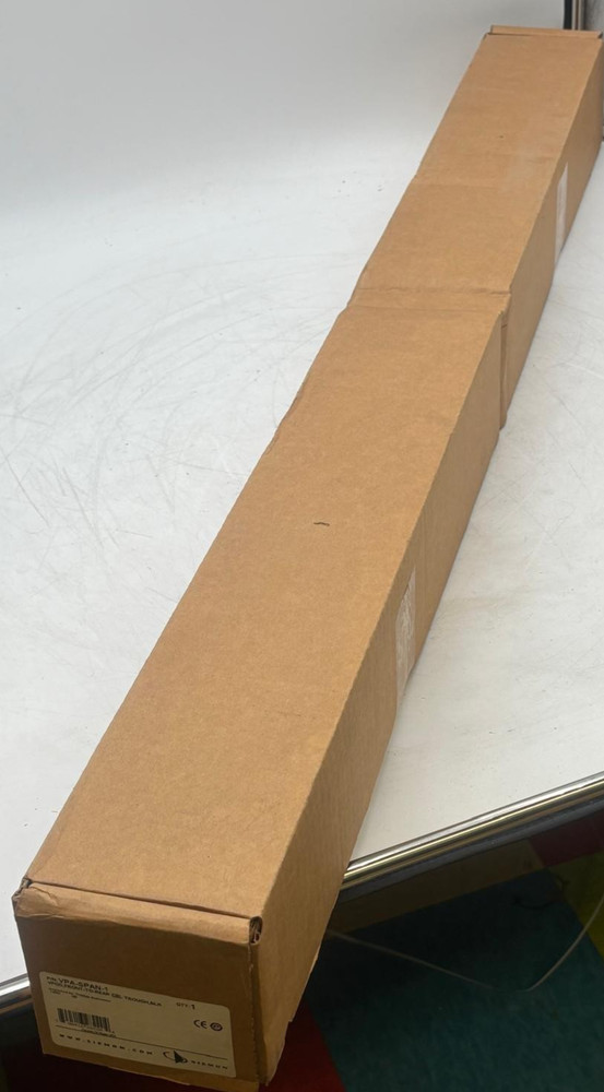 Siemon VPA-SPAN-1 VersaPOD Zero-U Cable Trough, Horizontal, Black