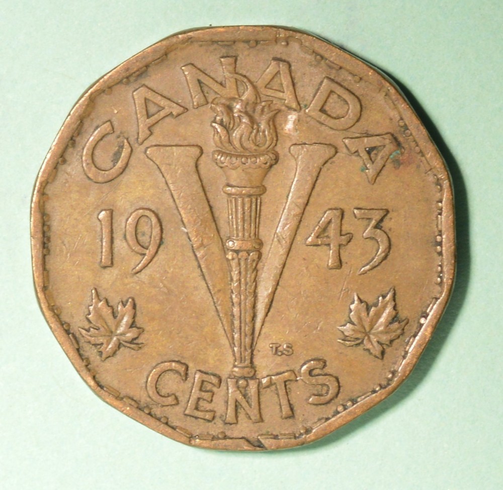 1943 TOMBAC - Canada 5 Cent  -ERROR - FLAW PLANCHET - INV#D-500