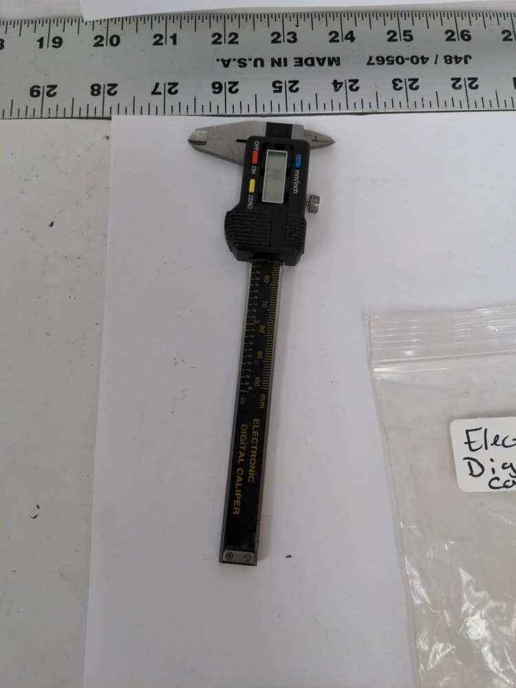 ELECTRONIC DIGITAL CALIPER