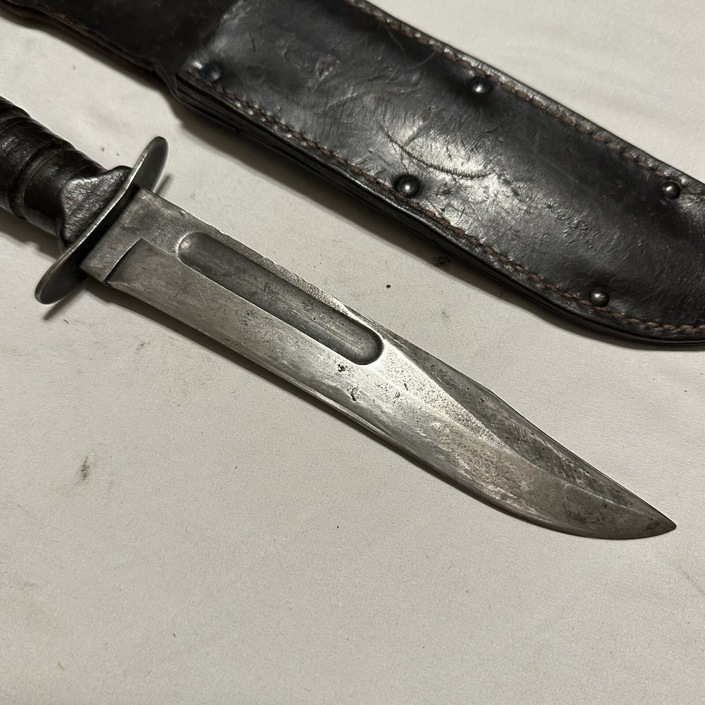 WWII USN Mark 2 Kabar Camillus Fighting Knife