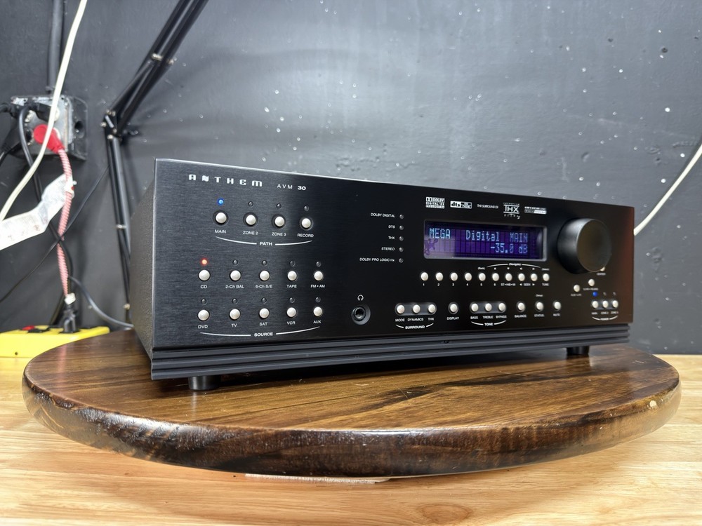 Anthem AVM 30 Stereo Preamplifier/Processor