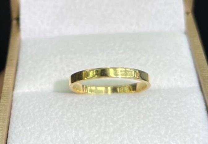 2mm 18K Solid Yellow Gold Handcraft Unisex Square Wedding Stackable Ring Band