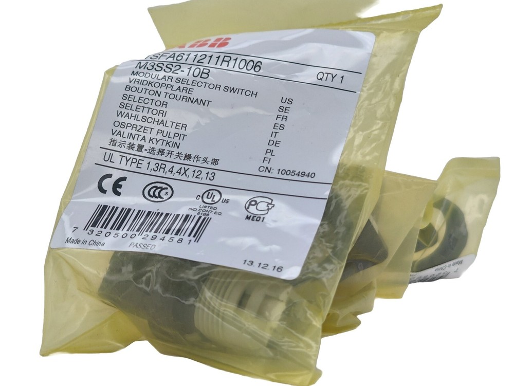 *2 PCS* ABB push button switch M3SS2-10B