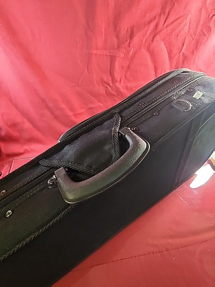 4/4 Full-Size Violin – + Case +extras