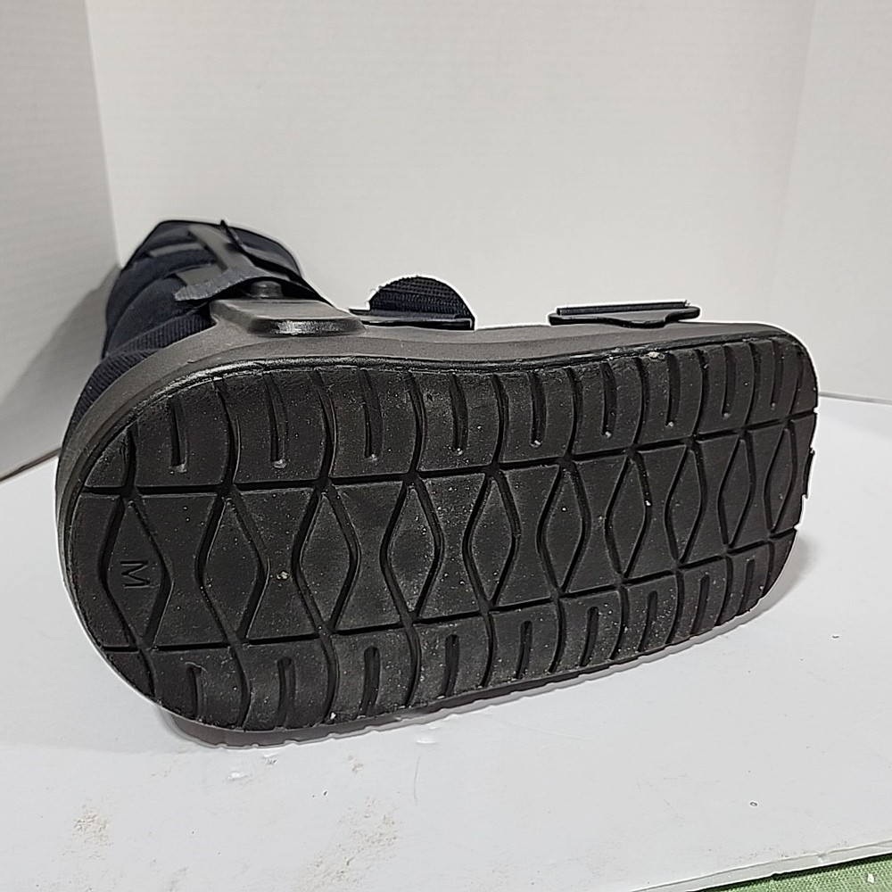 walking boot advantage elite orthopedics medium