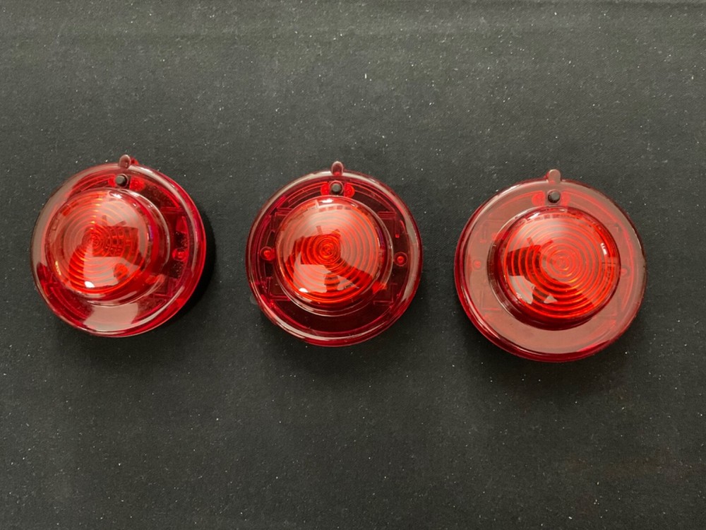 FIRST ALERT EMERGENCY CAR KIT ( 3 SIGNALS )