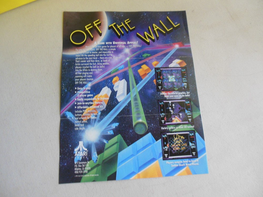 OFF THE WALL FOLDED   ATARI     ARCADE GAME  FLYER    CFC