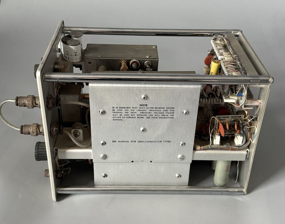 Untested — Tektronix Type 1L10 Spectrum Analyzer Plug-In Unit — See Description