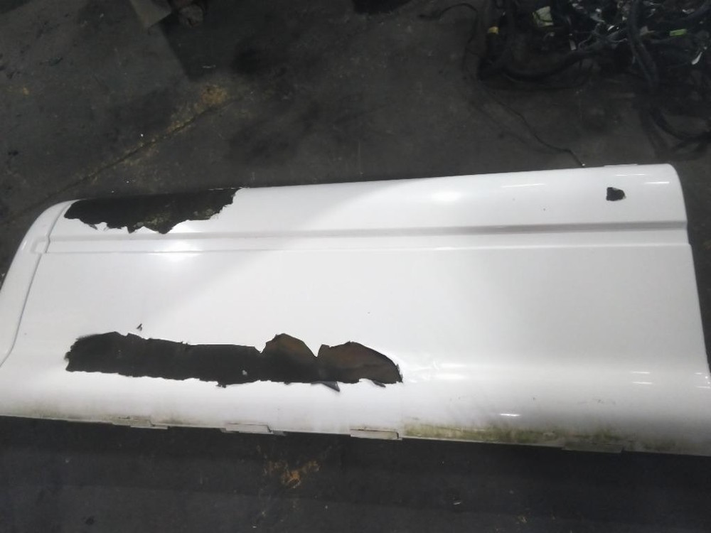 For 2001 PETERBILT 387 SIDE FAIRING Right , OH