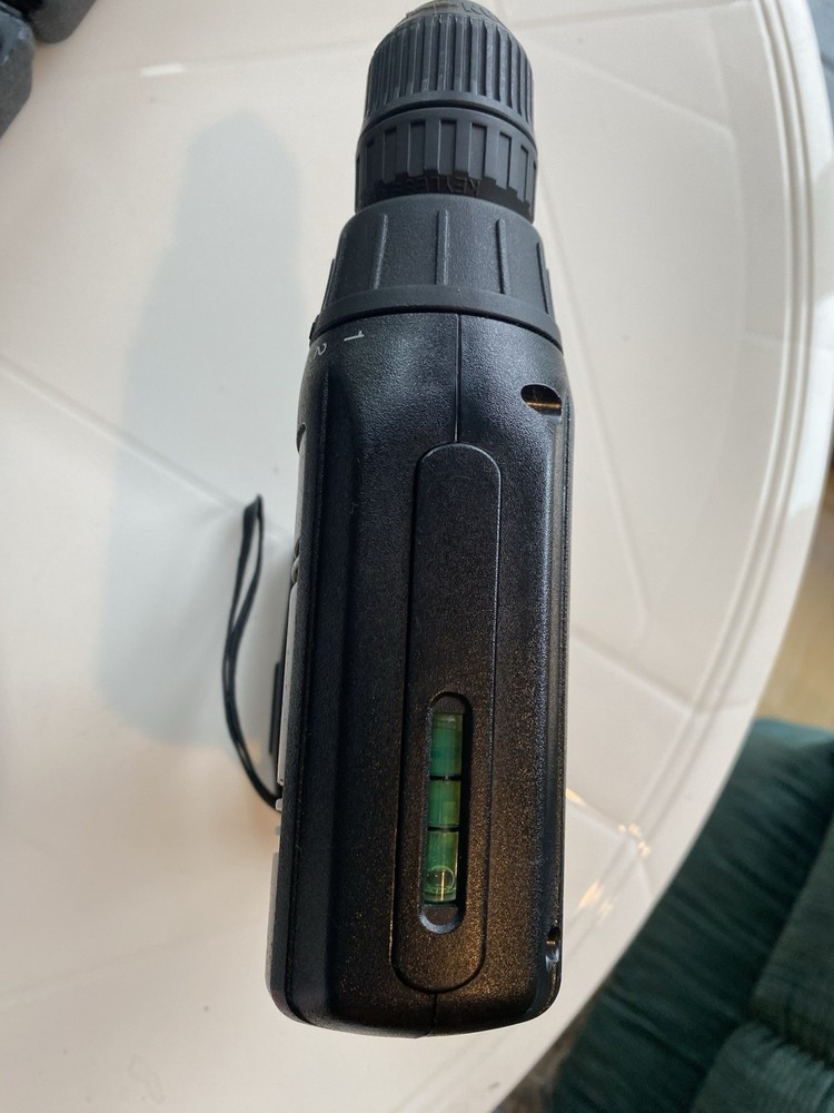 Craftsman Cordless Tool For Loosing and Tightening Different Nuts and Bolt.