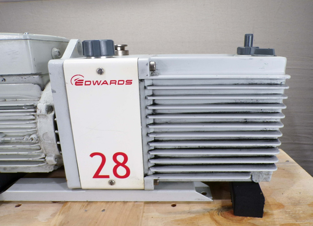 Edwards E2M28 Vacuum Pump *non-working, for parts