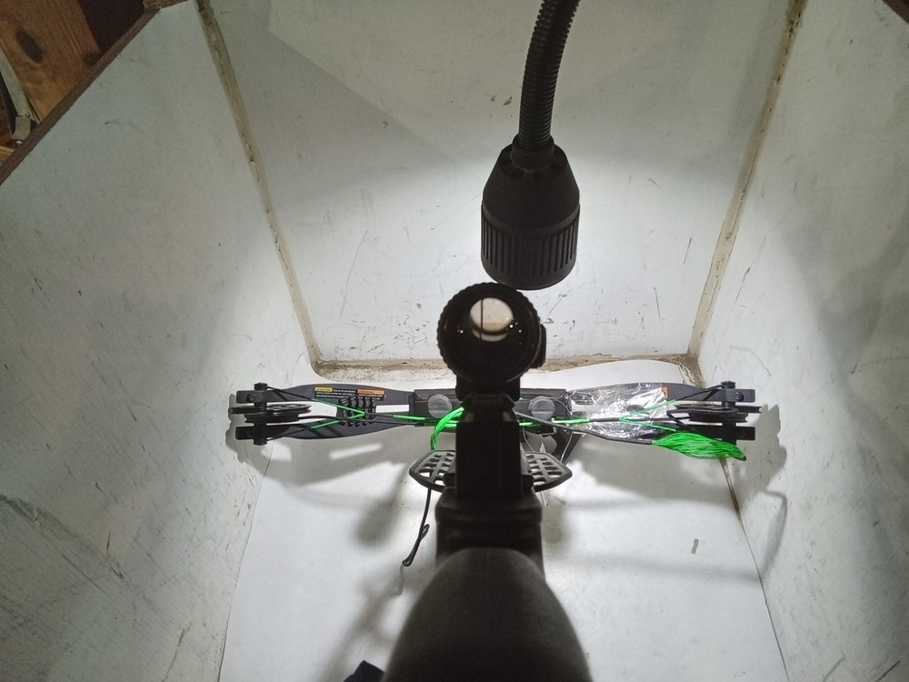 CenterPoint AT400 Crossbow (L9E)