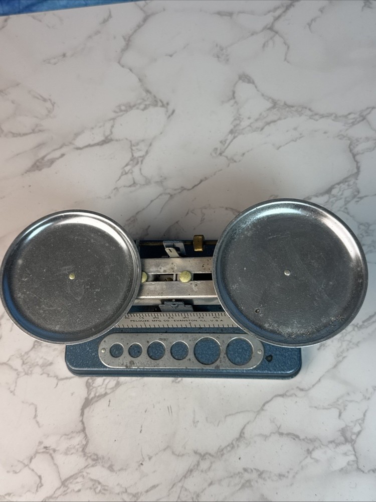 Vintage scale Pelouze (stm2)