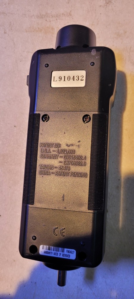 Extech Instruments Tachometer w/ carry case F064617