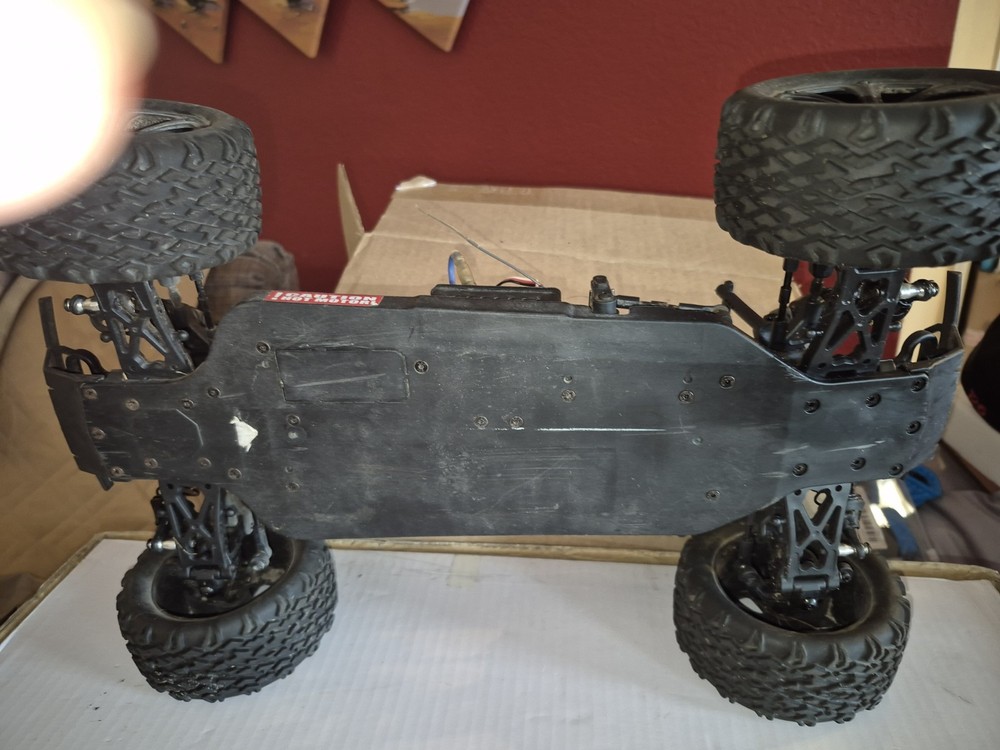 REDCAT BLACKOUT XTE! RTR WATERPROOF ELECTRONICS