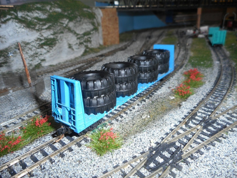 N Scale Load for Microtrains 61' 8" Bulkhead Flat Car 2 for 1
