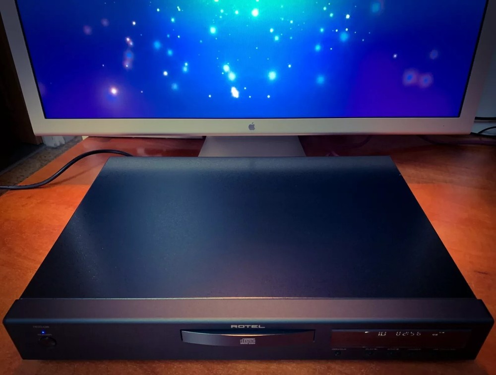 ROTEL RCD-06 🌈RaRe🌈 24-Bit Compact Disc Player