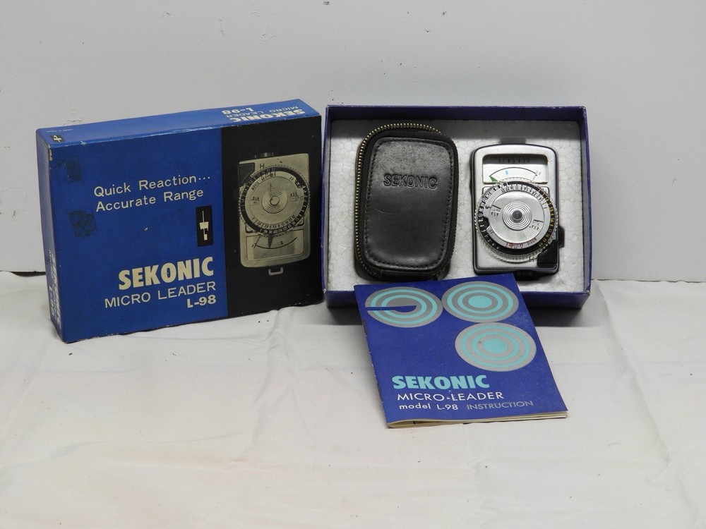 Sekonic Micro-Leader L-98 Analog Light Meter for Camera with Case & Manual