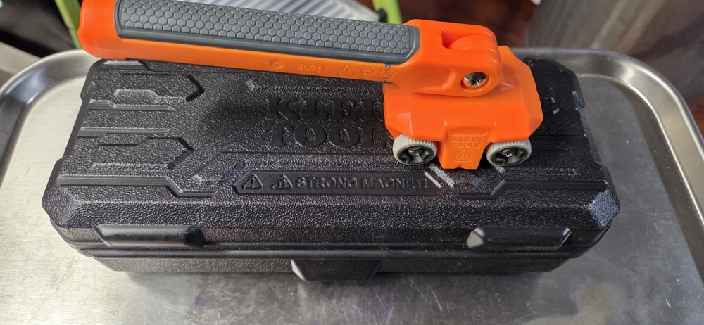 Klein Tools 50611 Magnetic Wire Puller Stainless Steel Cable Pulling Tool