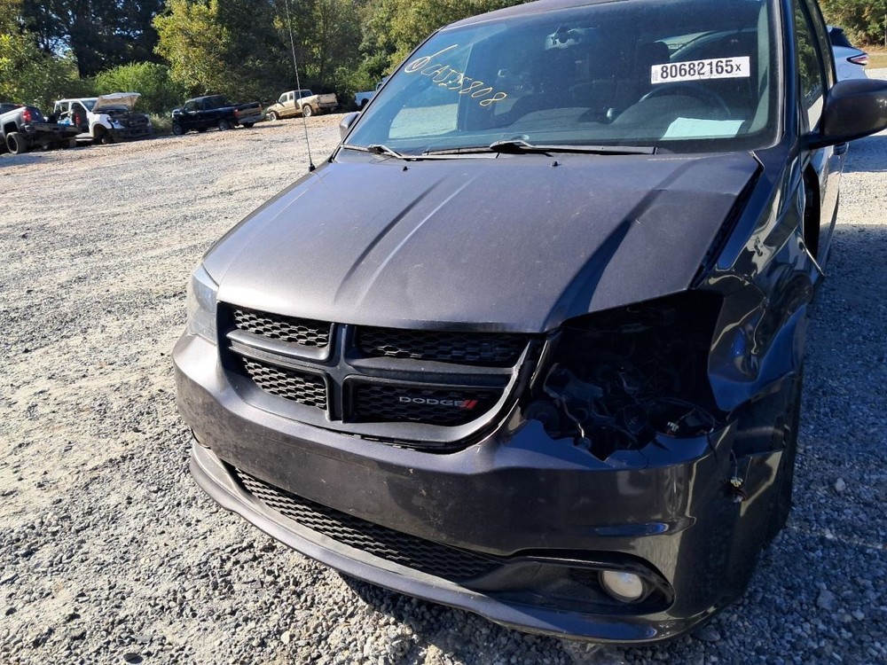 CARAVAN 2016 Glove Box 4822433