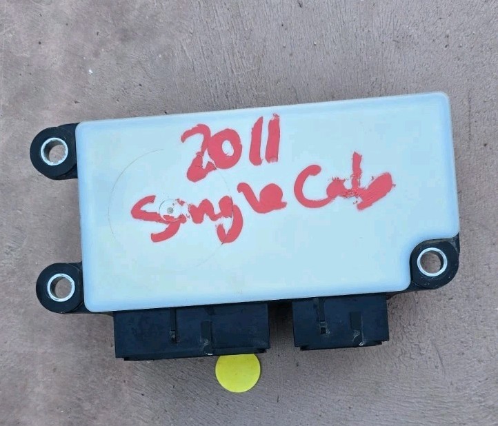 2011-2014 GM BCM ECU CONTROL MODULE OEM 13576749